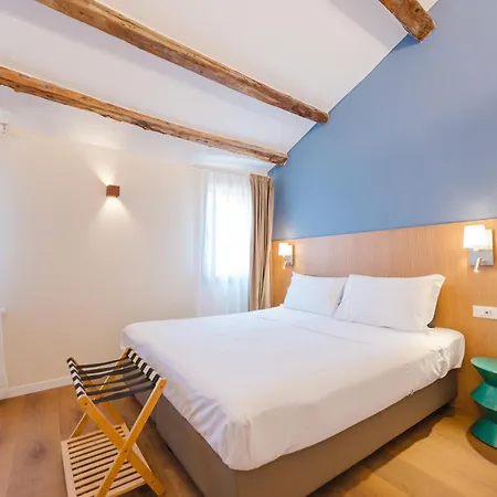 Ca' Loredana - 10 Min From Train Station Guest house