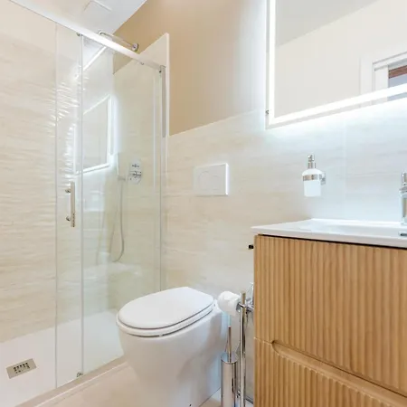 Guest house Ca' Loredana - 10 Min From Train Station