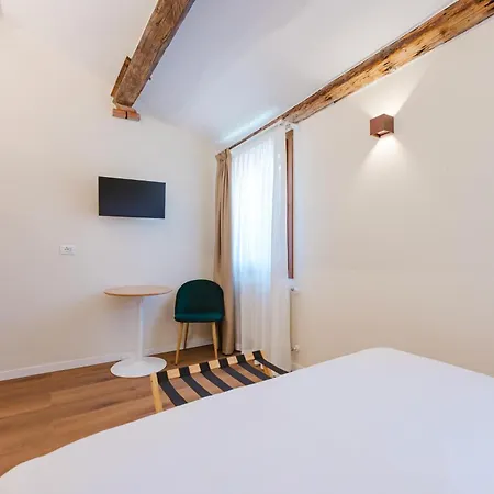 Ca' Loredana - 10 Min From Train Station